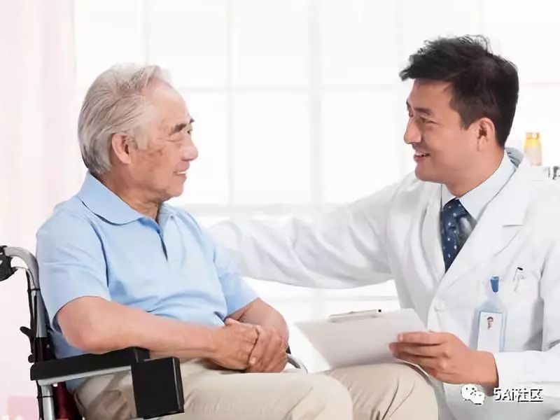 5Ai智慧康養(yǎng)社區(qū) 健康咨詢服務(wù)助力中國老人舒享晚年生活